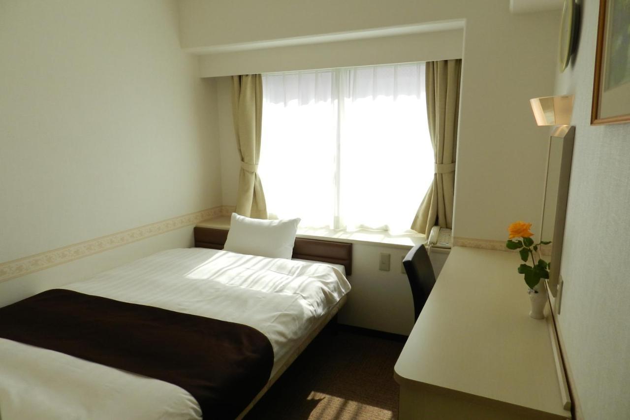 Hotel Sambancho Matsuyama  Esterno foto